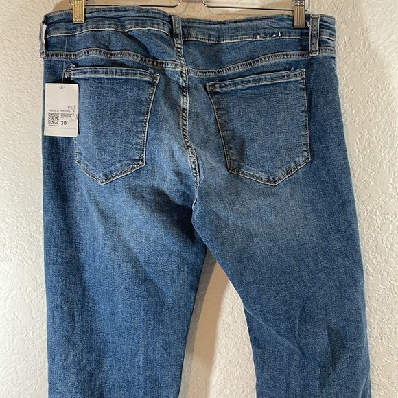 FOREVER 21 PREMIUM Low Rise Slim Fit Bootcut Leg Denim Jeans Size 30 NEW - Picture 6 of 12